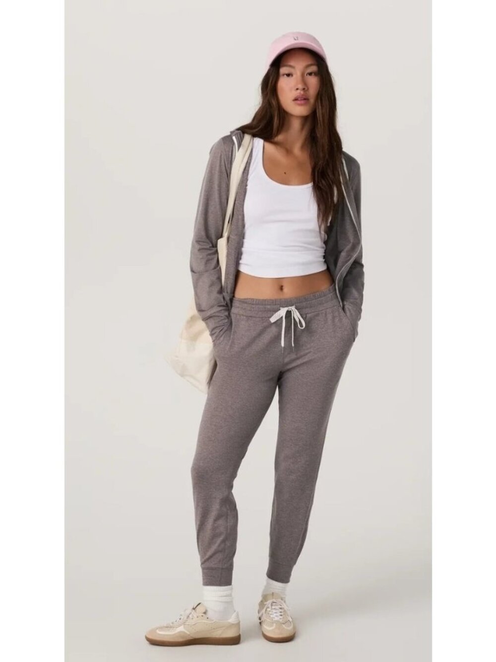 Vuori Pants Womens L Gray Performance Jogger Heather Lilac Dream Knit Lounge